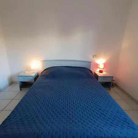 Le Magellan-1 By Interhome Saint-Raphael (Var)