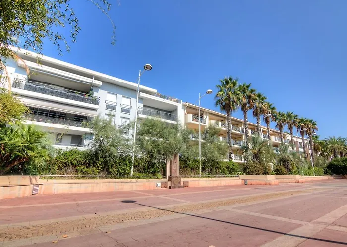 Le Magellan-1 By Interhome * Saint-Raphaël